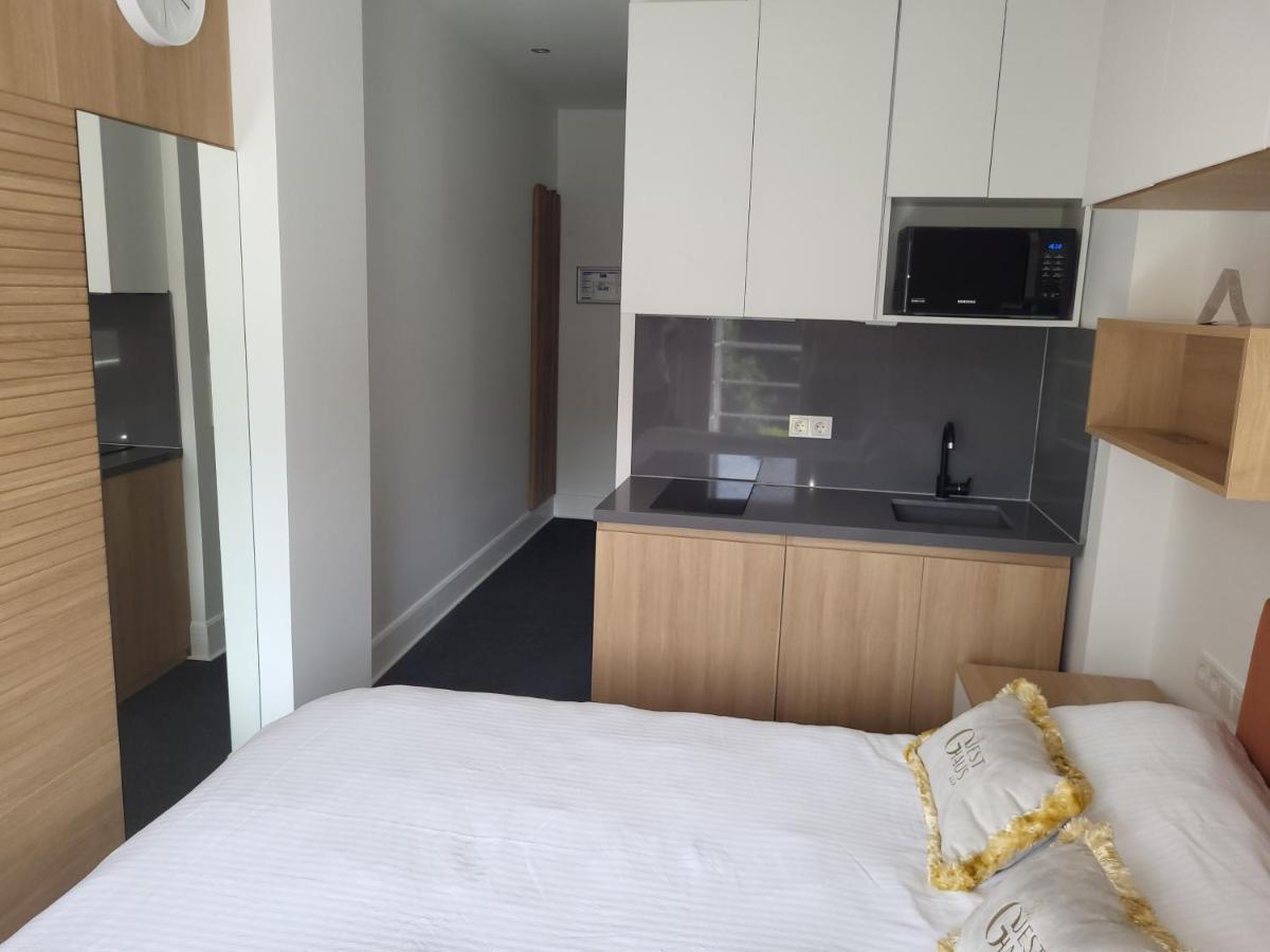 Guesthaus 2 Hotel Dudelange Ngoại thất bức ảnh