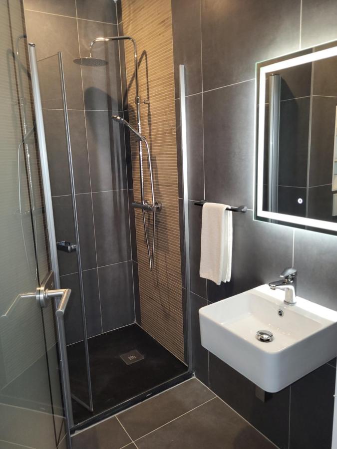 Guesthaus 2 Hotel Dudelange Ngoại thất bức ảnh